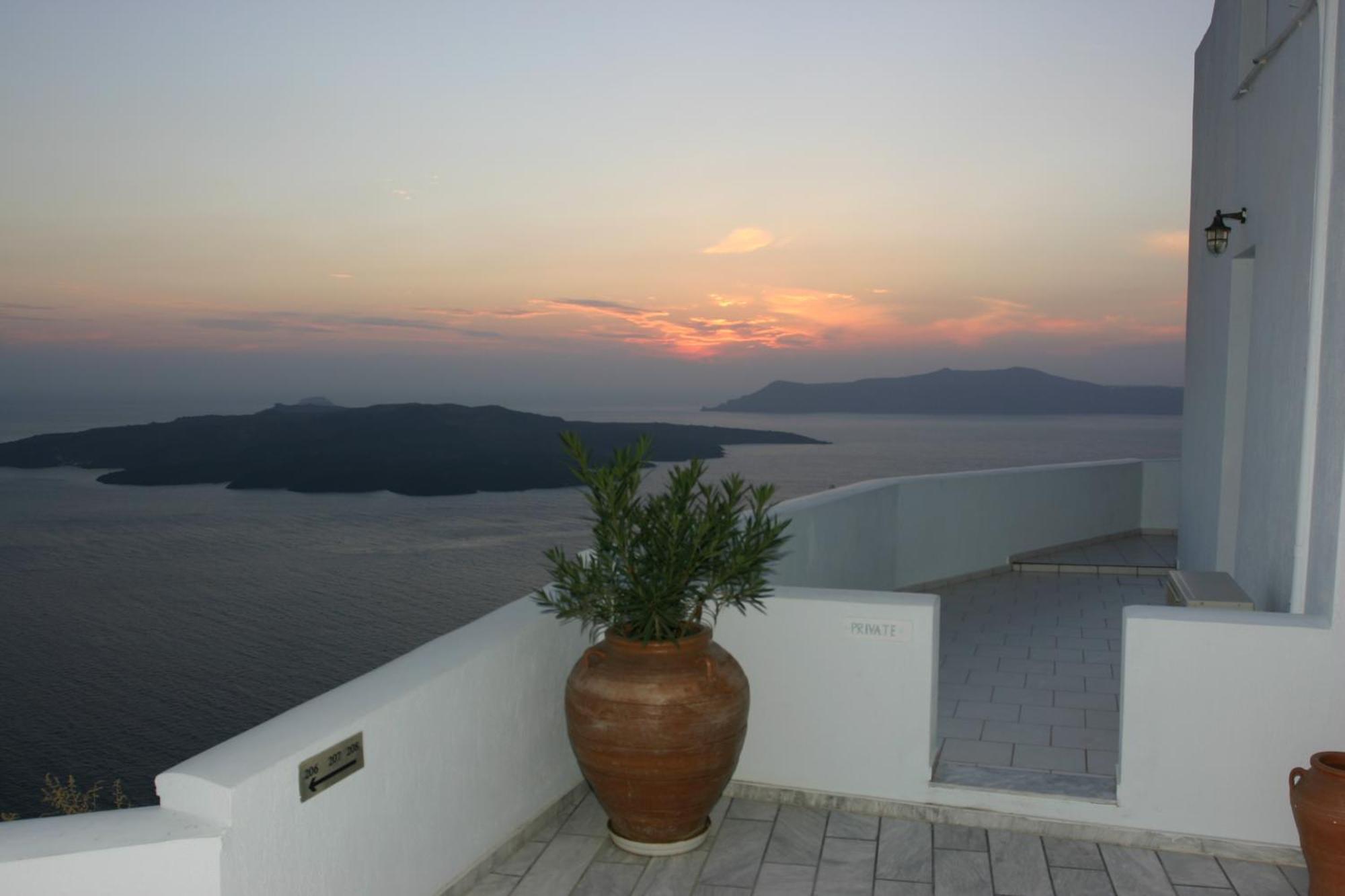 Hotel Tzekos