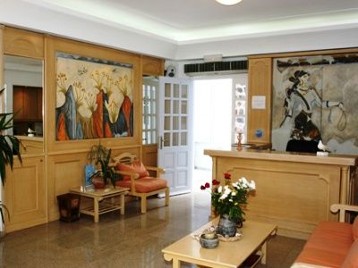 Tzekos Hotel