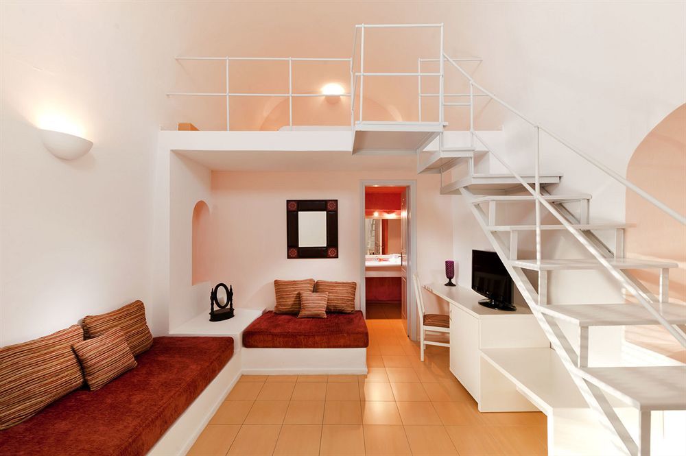 Tzekos Hotel